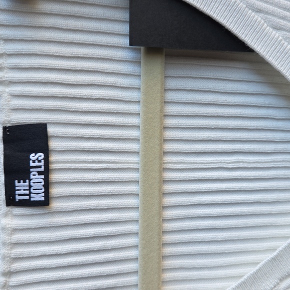 The Kooples White Ribbed V-Neck Top - Picture 5 of 9